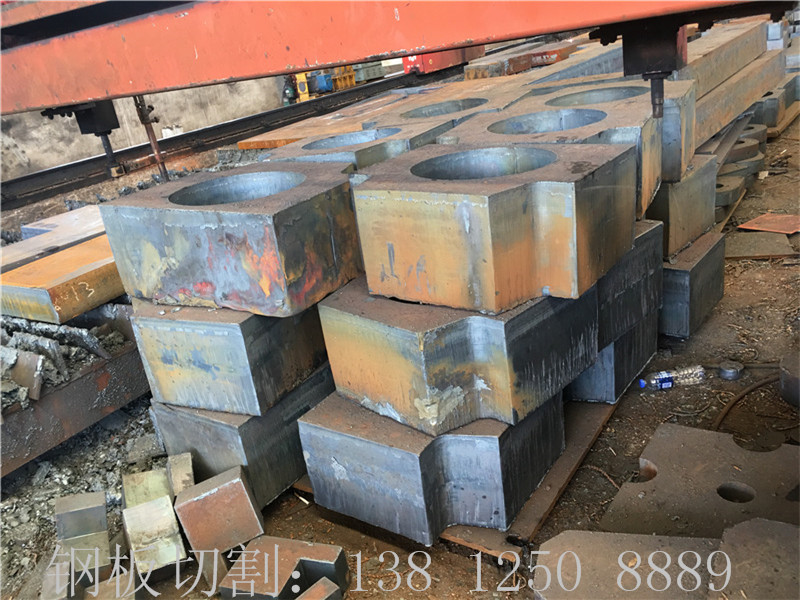 北京市Q345B320mm厚鋼板切割、Q345B330mm厚鋼板切割